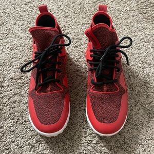 Adidas Tubular shoes